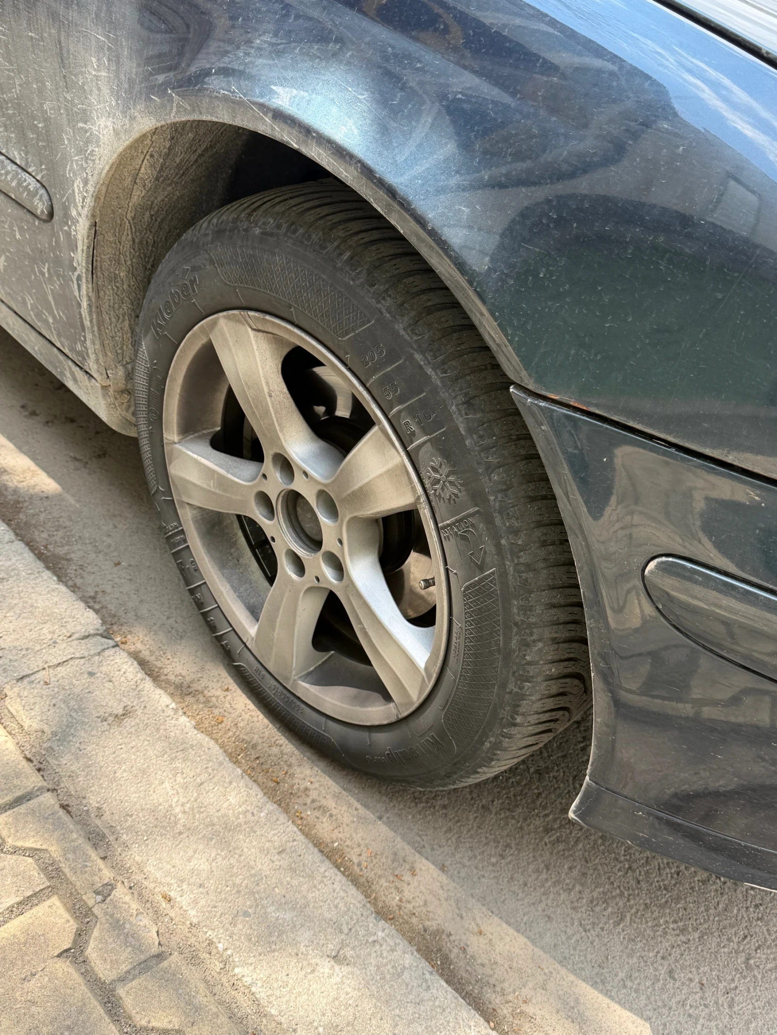 Mercedes-Benz C 200, снимка 2 - Автомобили и джипове - 54237931