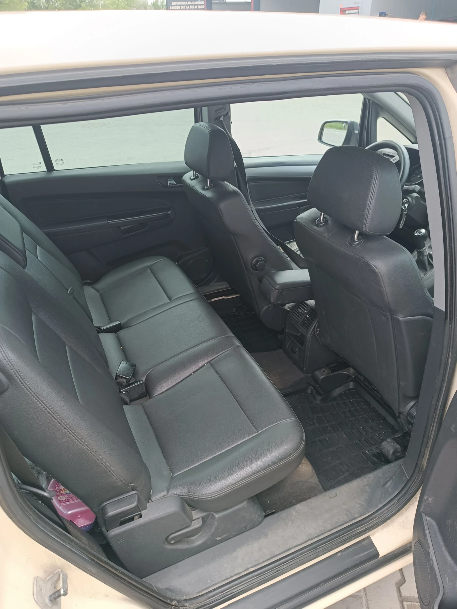 Opel Zafira, снимка 8 - Автомобили и джипове - 54961569