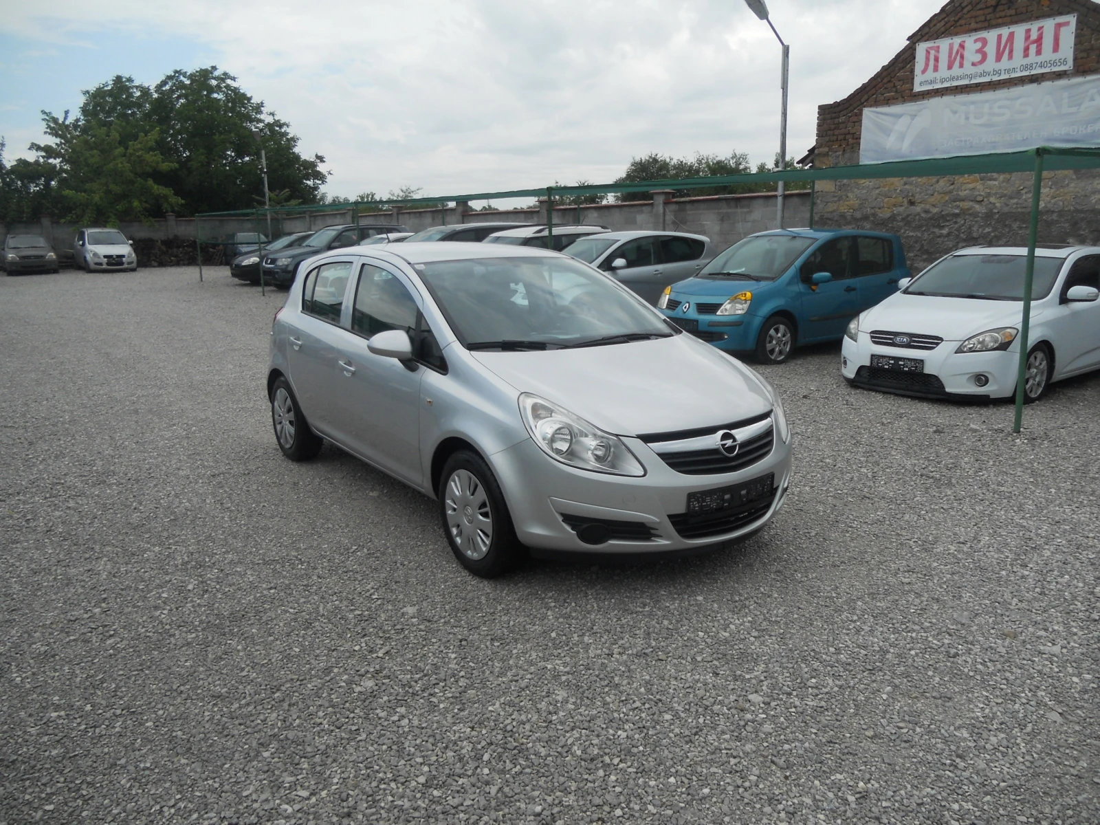 Opel Corsa 1.2i ЛИЗИНГ!!! РЕАЛНИ КИЛОМЕТРИ+ СЕРВИЗНИ ДОКУМЕНТ