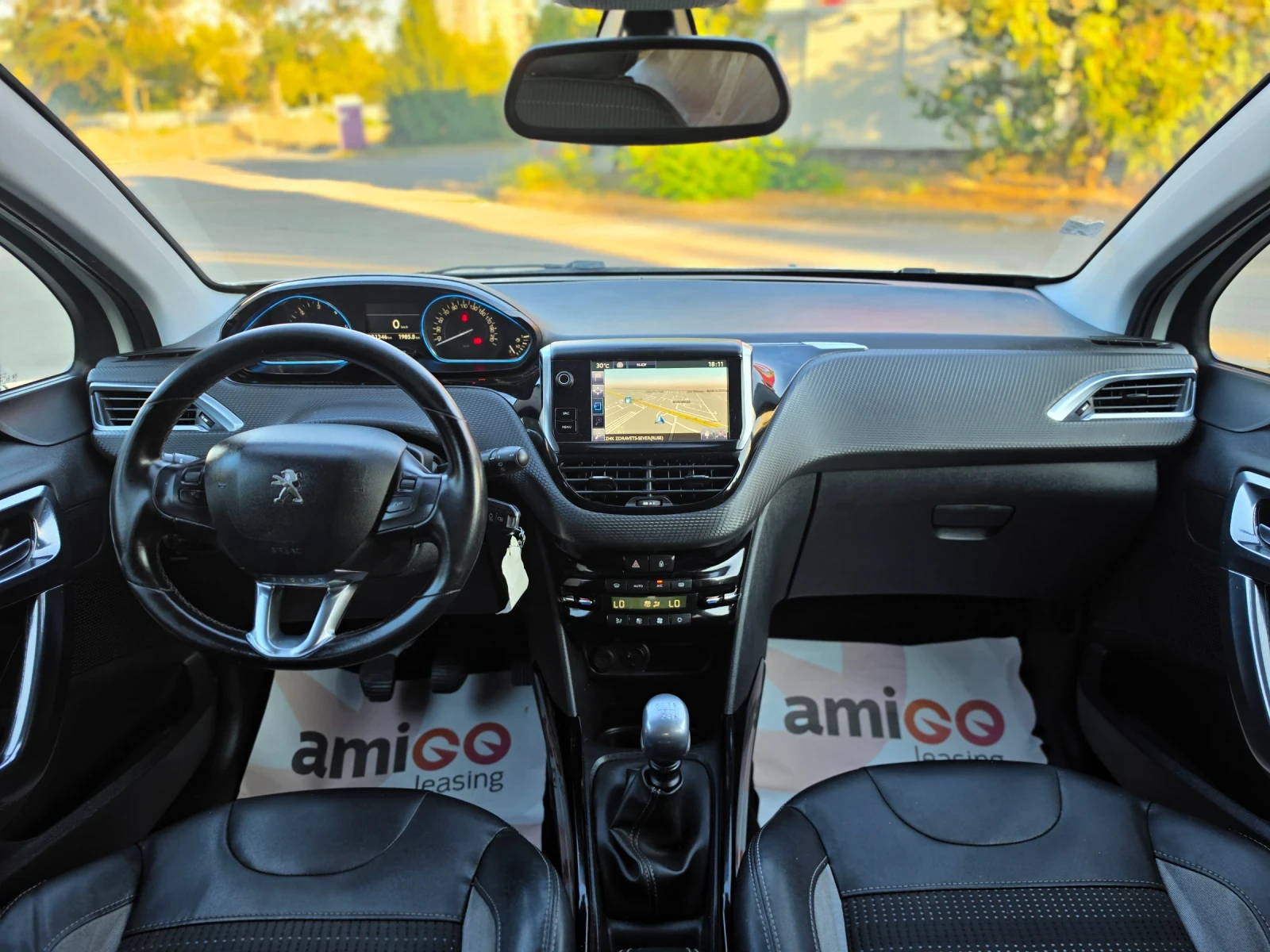 Peugeot 2008 1.6HDI 120hp * EURO 6 * НАВИ * ЛИЗИНГ * , снимка 10 - Автомобили и джипове - 55687337