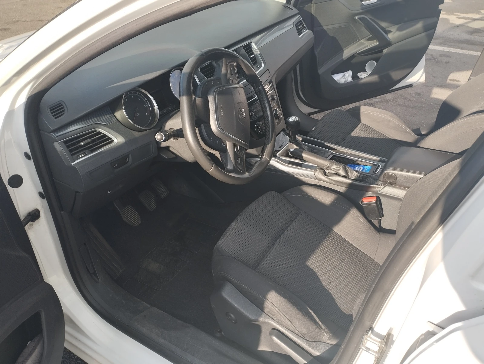 Peugeot 508 Седан, снимка 15 - Автомобили и джипове - 56137163