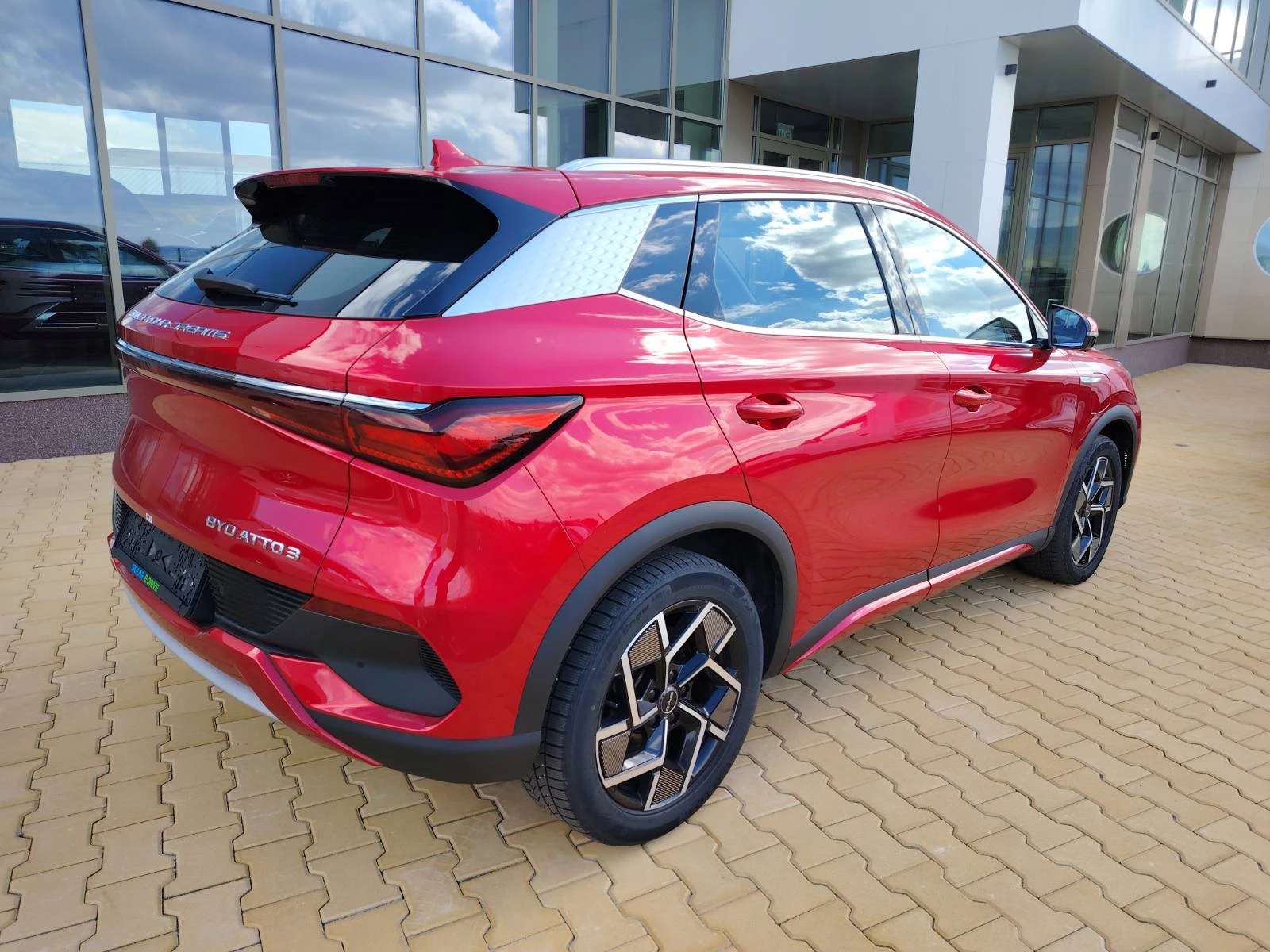 BYD Atto3 Design 60, 4 kWh, снимка 5 - Автомобили и джипове - 56310008