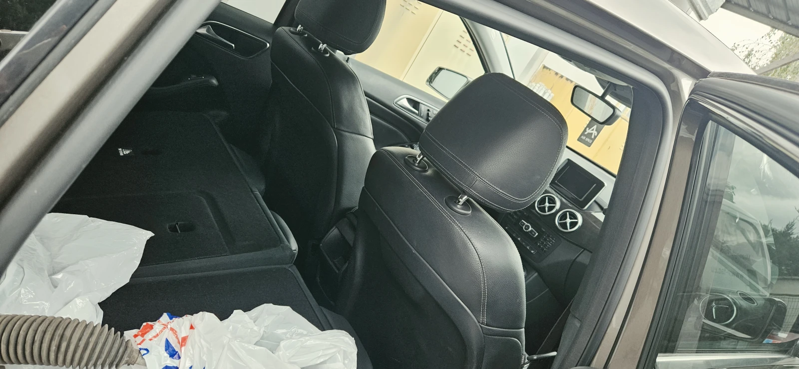 Mercedes-Benz B 200, снимка 3 - Автомобили и джипове - 56322653