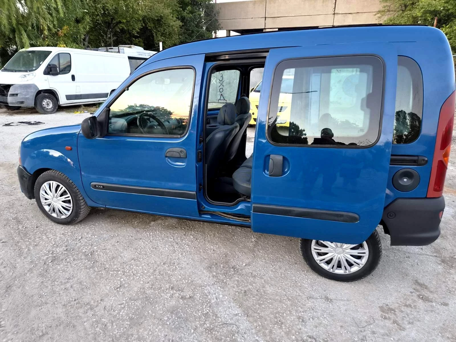 Renault Kangoo 1.9DTI.+ КЛИМА. ТОП , снимка 2 - Автомобили и джипове - 56352365