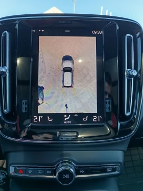 Volvo XC40 2.0 R Design, снимка 10