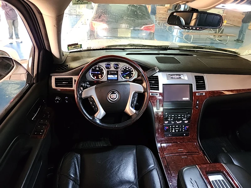 Cadillac Escalade Premium 1SC, снимка 7 - Автомобили и джипове - 47632613