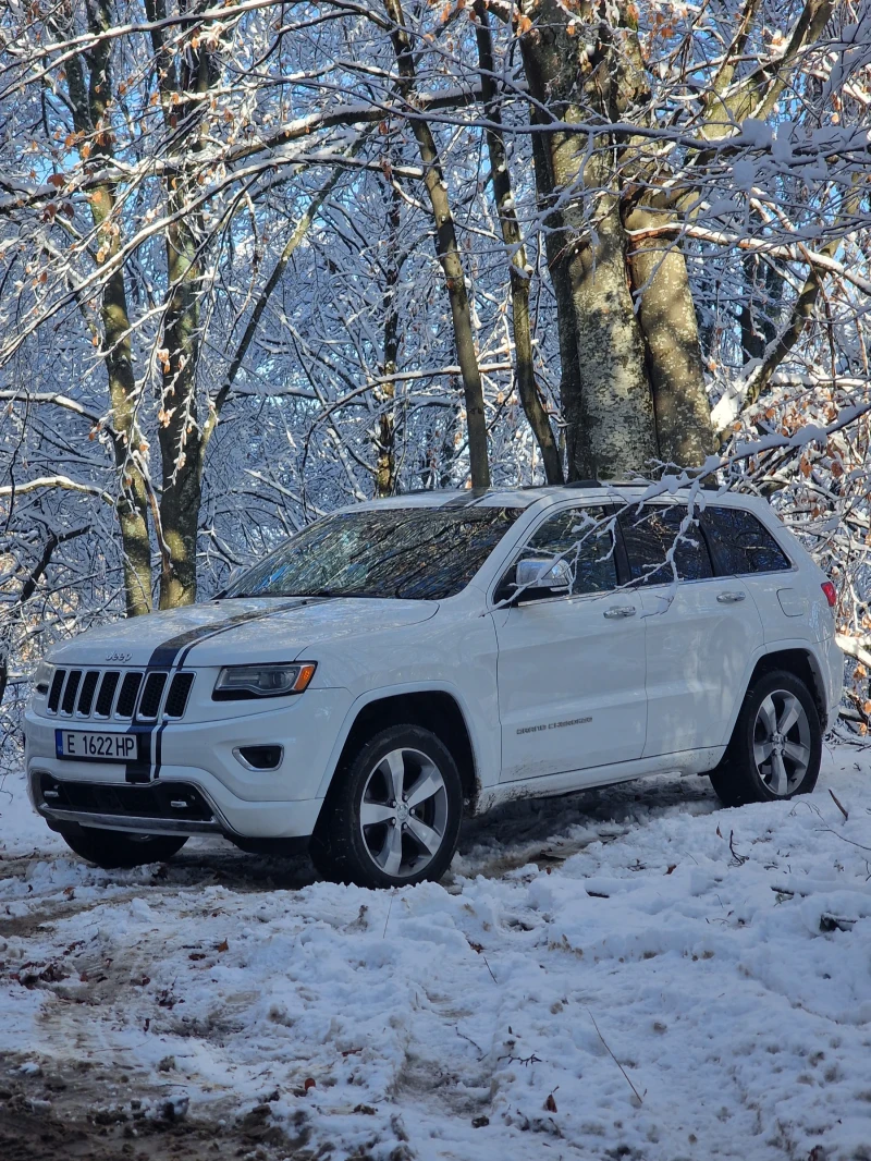 Jeep Grand cherokee Overland , снимка 1 - Автомобили и джипове - 48443796