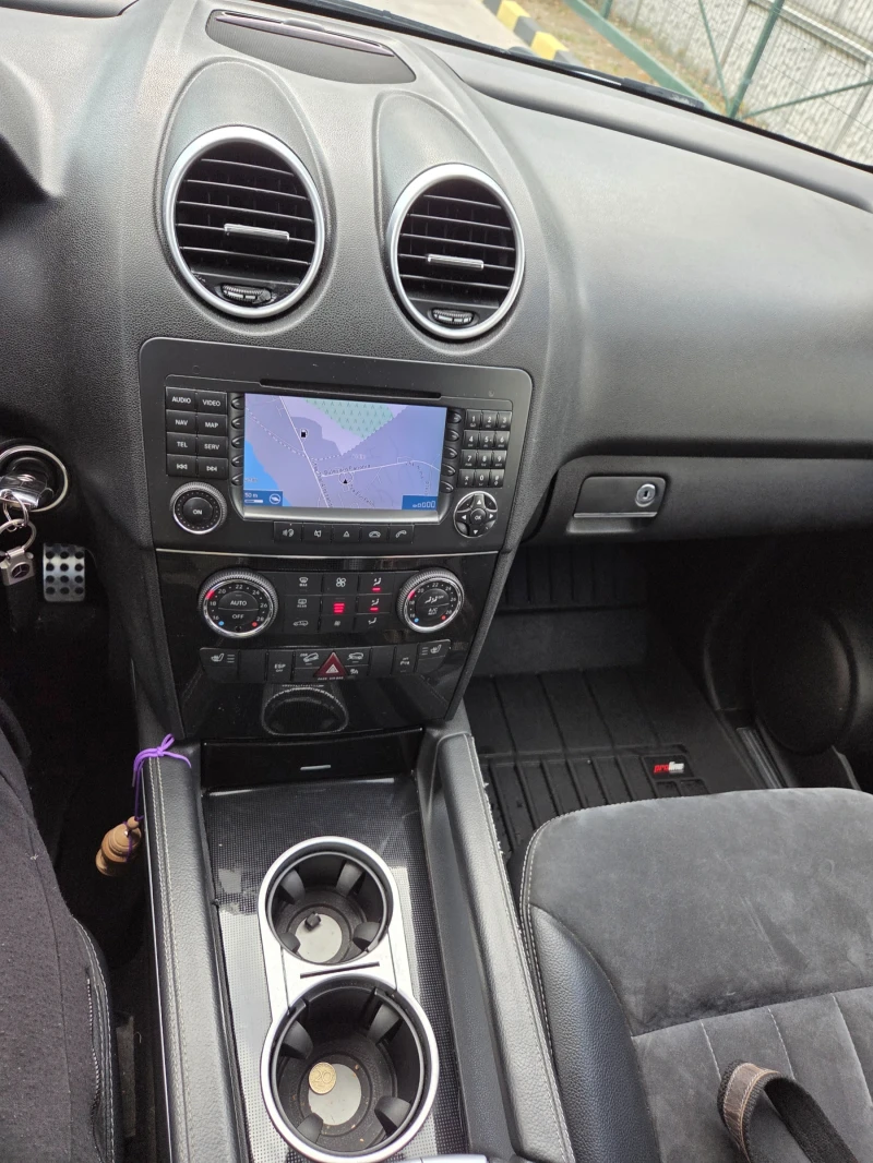 Mercedes-Benz ML 320 320cdi, снимка 7 - Автомобили и джипове - 52450717