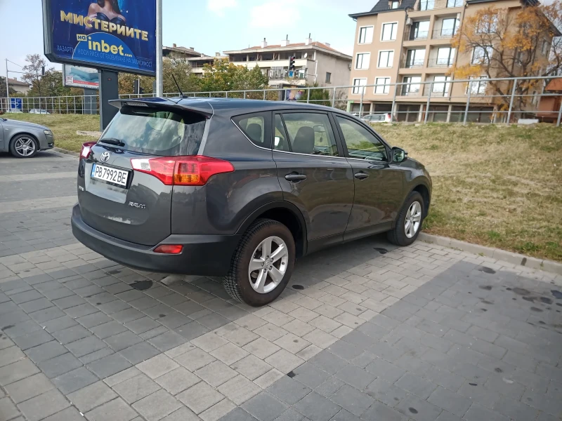 Toyota Rav4 2.0, снимка 2 - Автомобили и джипове - 52203940