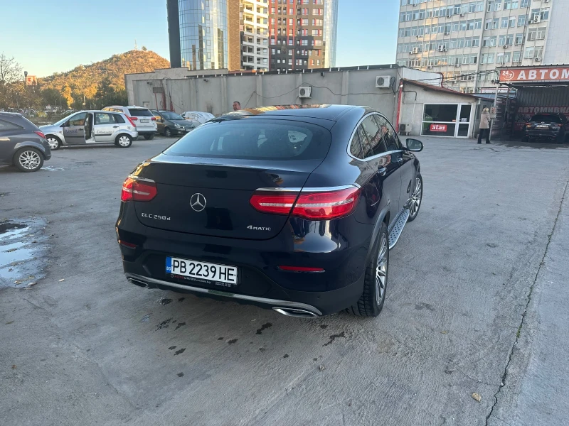 Mercedes-Benz GLC 250 AMG Line, снимка 4 - Автомобили и джипове - 52227543