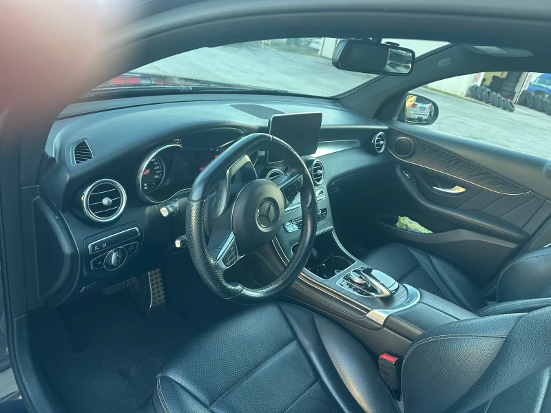 Mercedes-Benz GLC 250 AMG Line, снимка 9 - Автомобили и джипове - 52227543