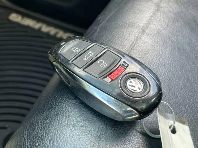 VW Touareg TDI EXECUTIVE - изображение 6