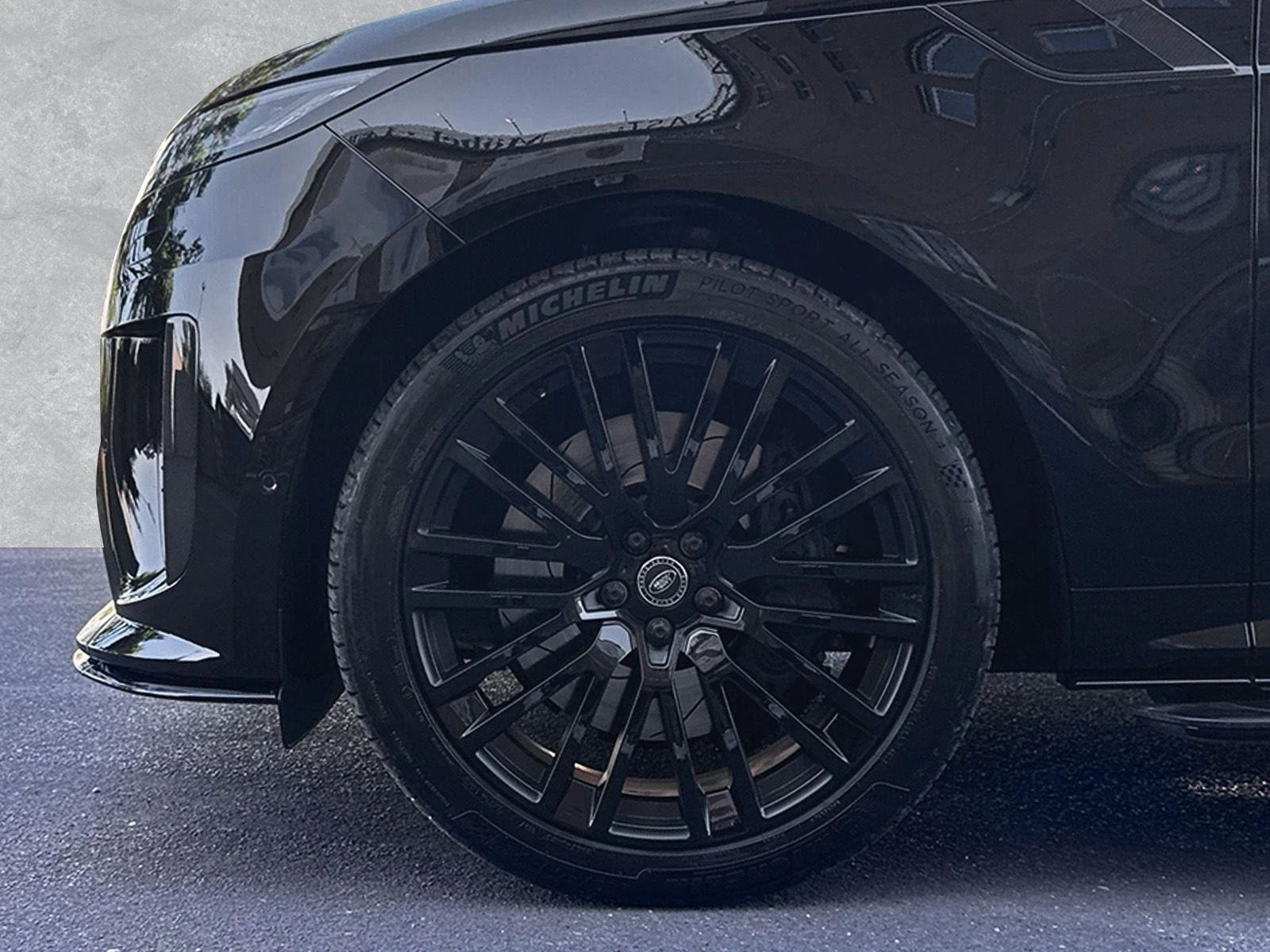 Land Rover Range Rover Sport P635 SV EDITION ONE/CARBON/MERIDIAN/HEAD UP/PANO/ - изображение 4