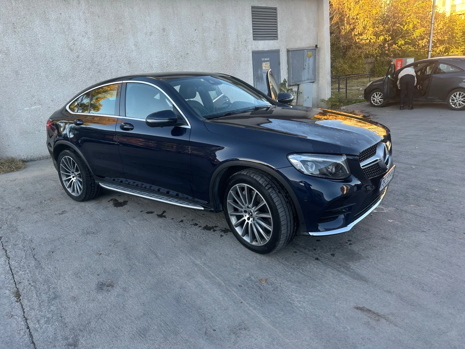 Mercedes-Benz GLC 250 AMG Line - изображение 2