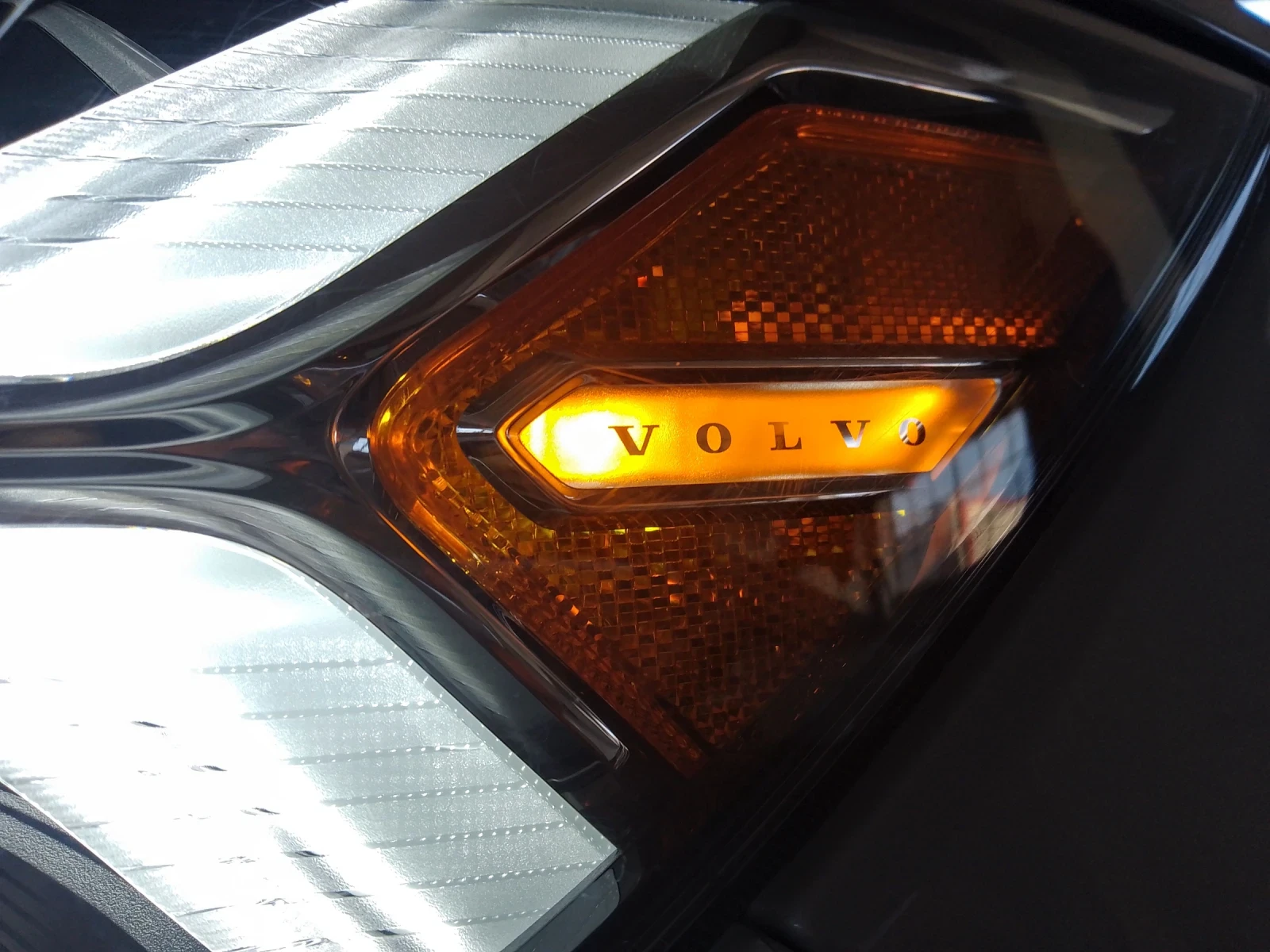 Volvo XC40 T5 R Design 4�4 ������ | Mobile.bg � ����������� 14