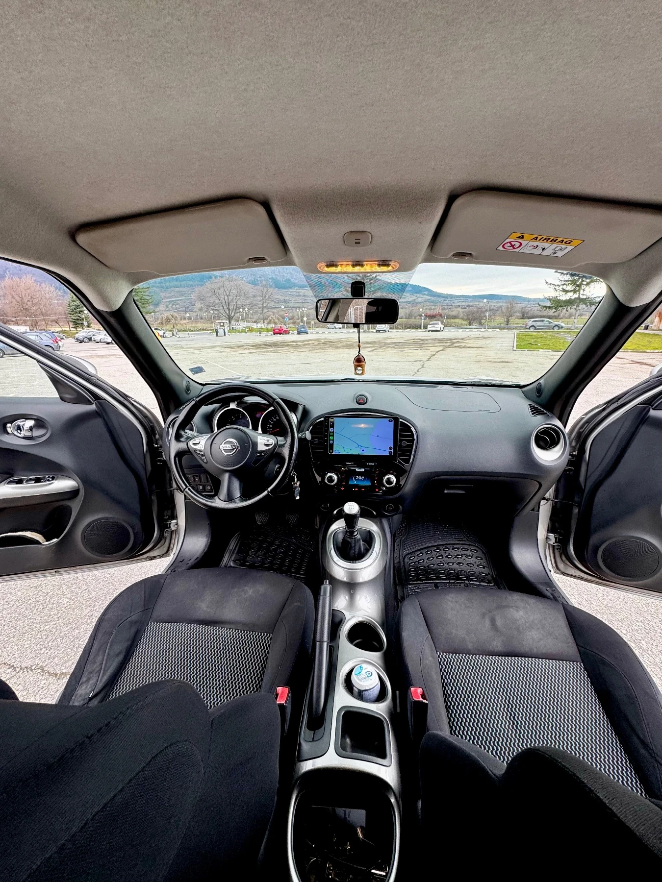 Nissan Juke, снимка 10 - Автомобили и джипове - 54322786