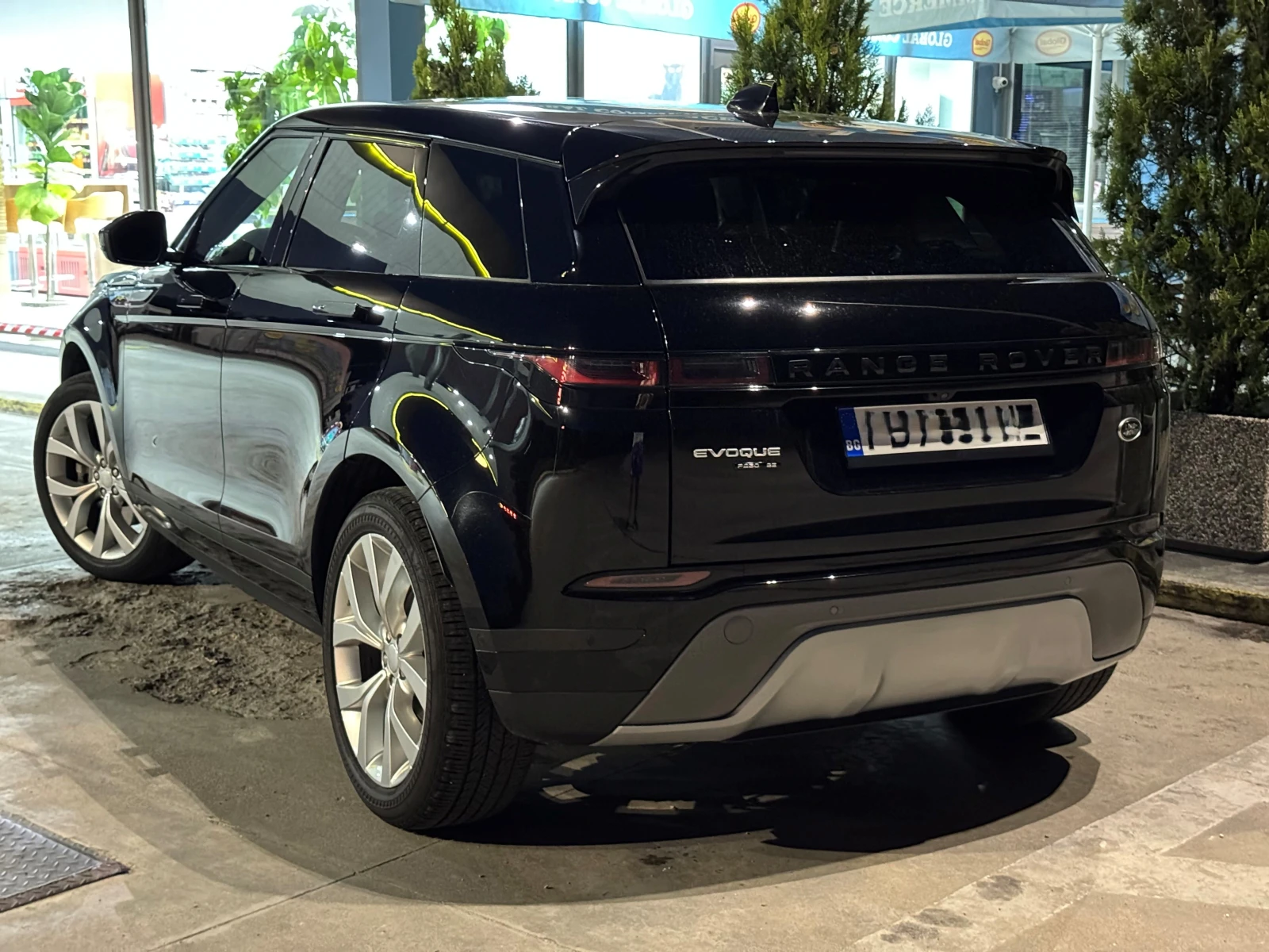 Land Rover Range Rover Evoque P250SE, снимка 10 - Автомобили и джипове - 55622773