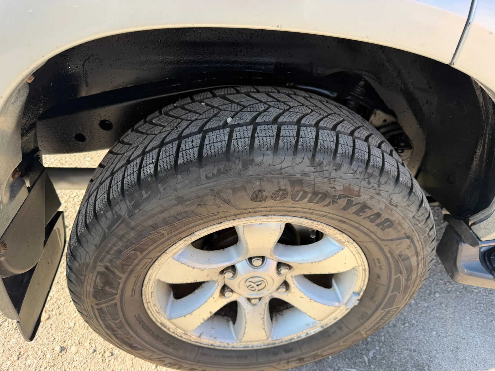 Toyota Land cruiser 3.0 d4d avtomat, снимка 5 - Автомобили и джипове - 55621687