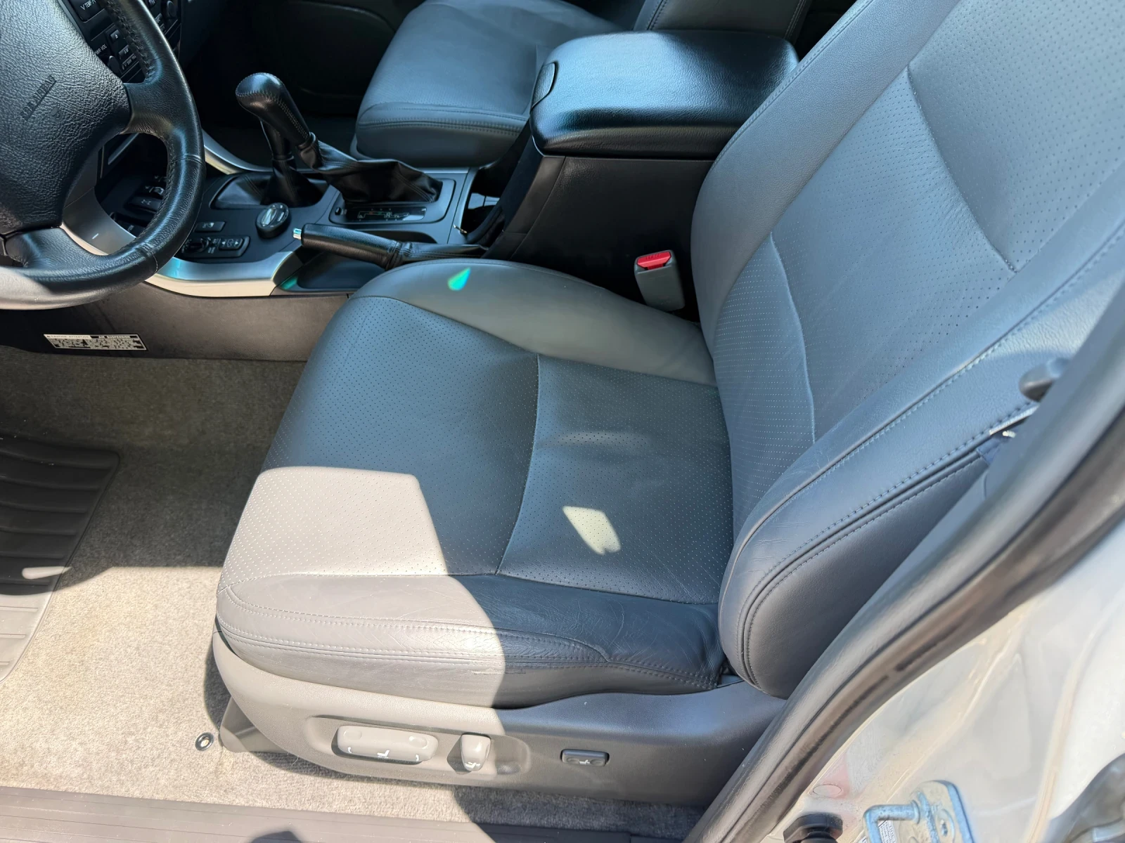Toyota Land cruiser 3.0 d4d avtomat, снимка 13 - Автомобили и джипове - 55621687