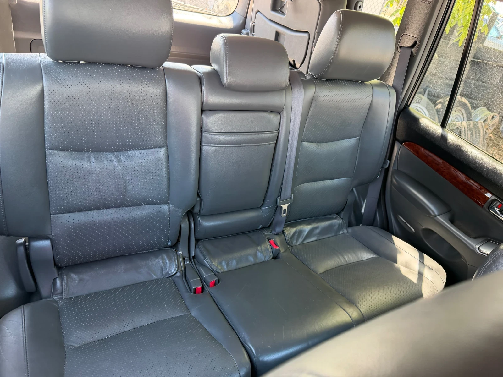 Toyota Land cruiser 3.0 d4d avtomat, снимка 7 - Автомобили и джипове - 55621687