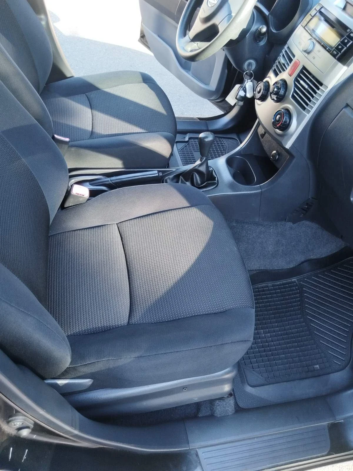Daihatsu Terios ШВЕЙЦАРИЯ 1.5 4х4, снимка 8 - Автомобили и джипове - 55982168