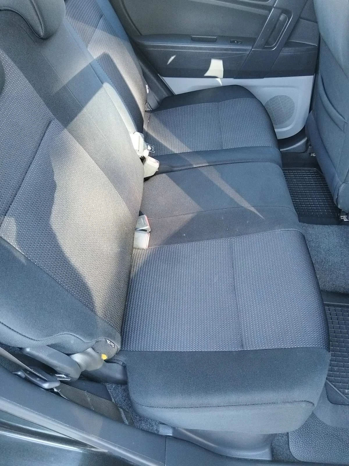 Daihatsu Terios ШВЕЙЦАРИЯ 1.5 4х4, снимка 10 - Автомобили и джипове - 55982168