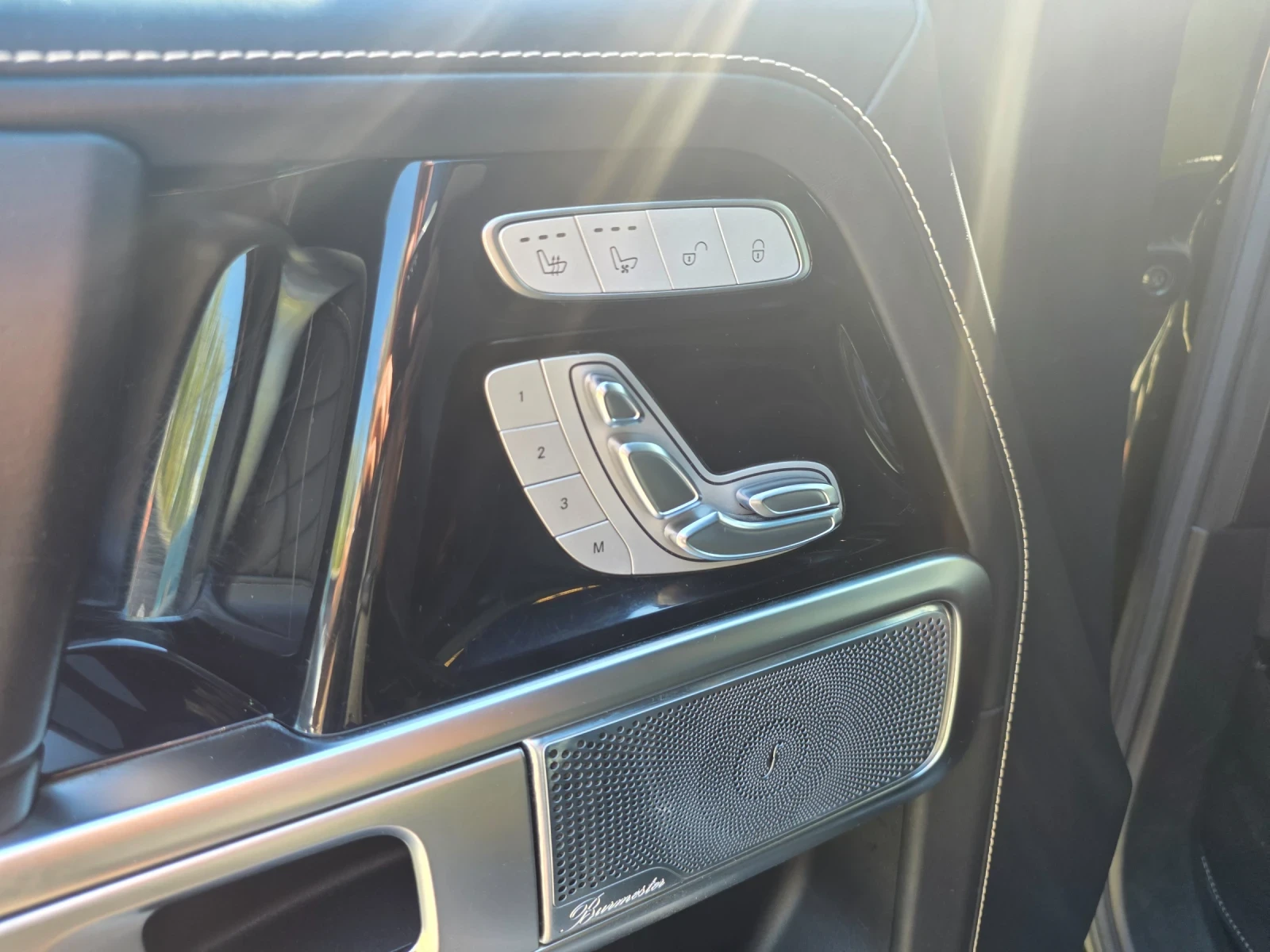 Mercedes-Benz G 400 STRONGER THAN TIME AMG LINE, снимка 13 - Автомобили и джипове - 56126659