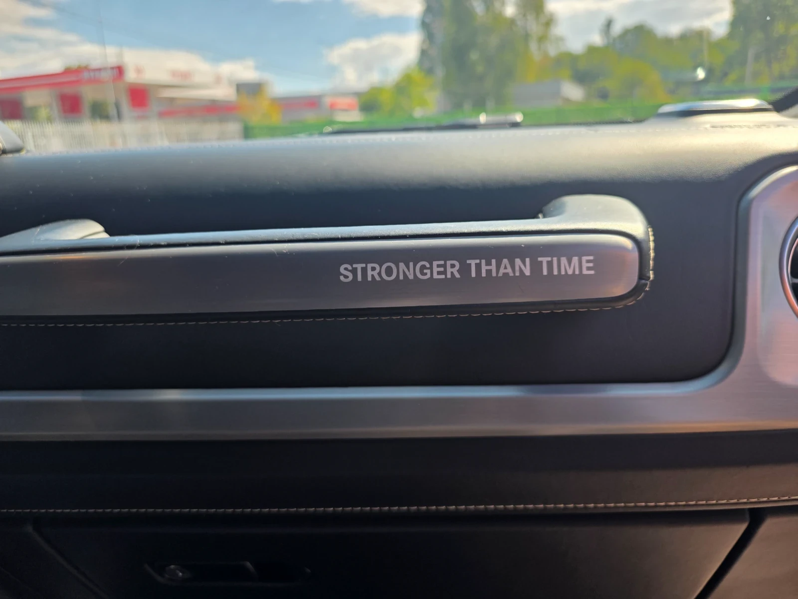 Mercedes-Benz G 400 STRONGER THAN TIME AMG LINE, снимка 12 - Автомобили и джипове - 56126659
