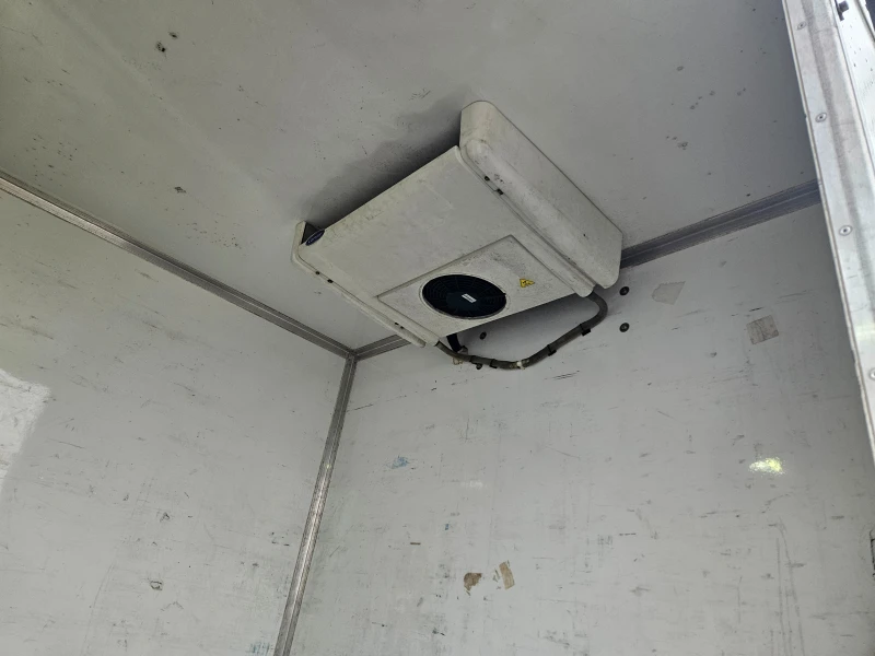 Iveco 35c13 Хладилен падащ борд, снимка 8 - Бусове и автобуси - 52591299