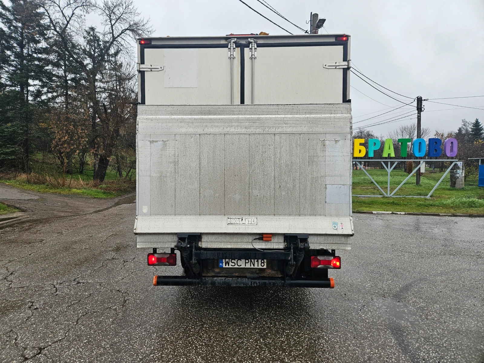 Iveco 35c13 Хладилен падащ борд - изображение 4