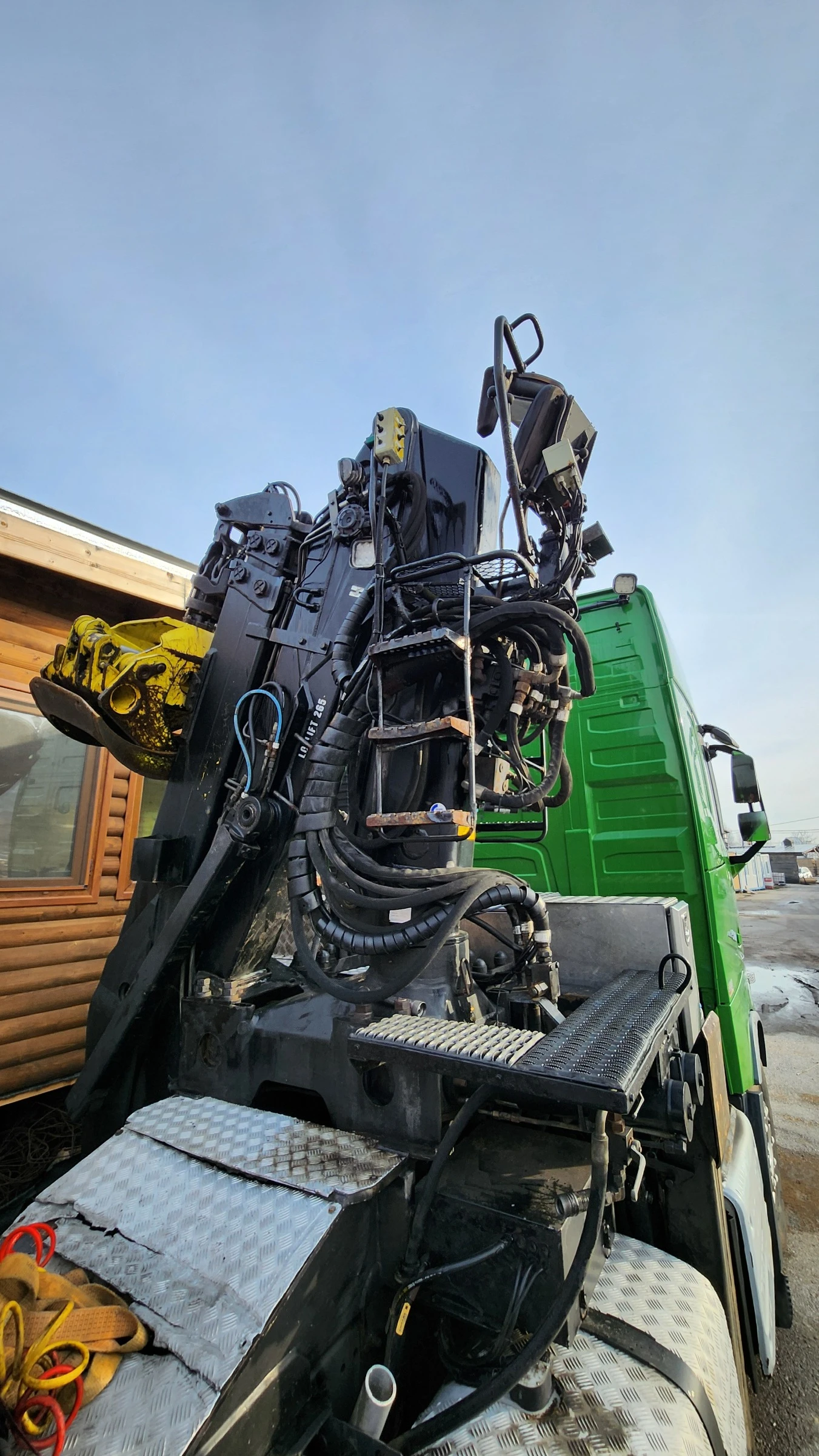 Volvo Fh С кран - изображение 3