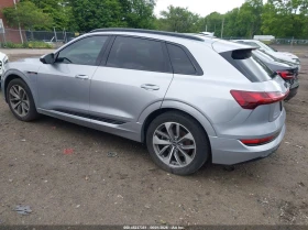 Audi E-Tron Premium Plus Quattro, снимка 3