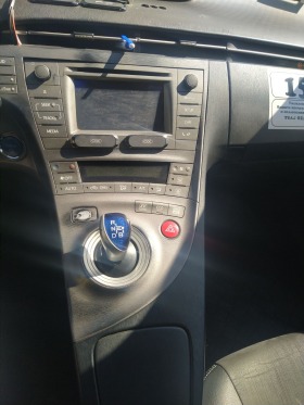 Toyota Prius хибрид с газ, снимка 6 - Автомобили и джипове - 45875520