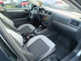 VW Jetta AVTOMAT NAVI - 14600 лв. - 28936163 | Car24.bg