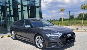 ������ Audi S8