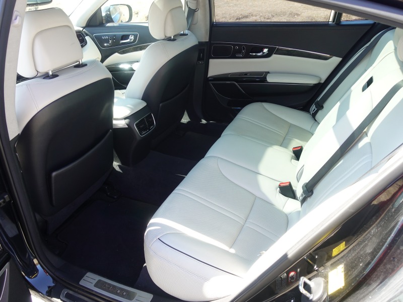 Kia K9 Luxury 5.0 V8, снимка 8 - Автомобили и джипове - 46369810