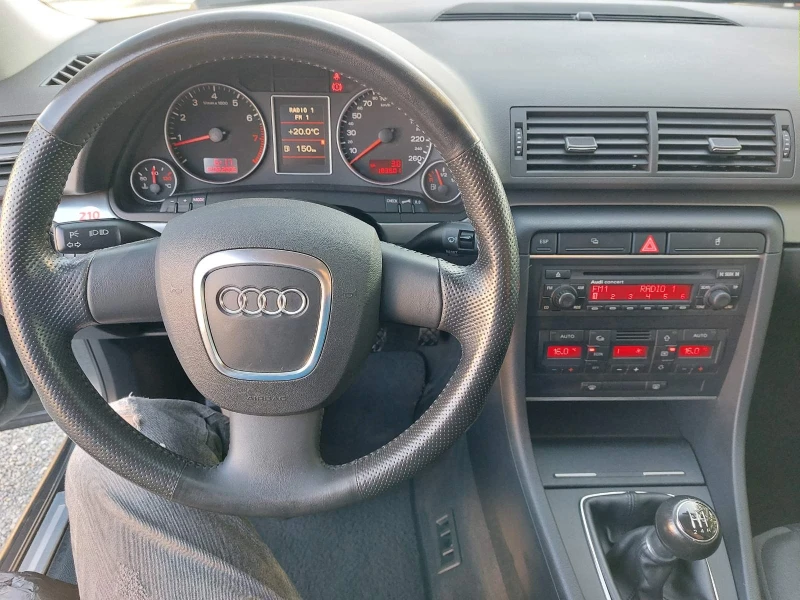 Audi A4 1.8Т, снимка 15 - Автомобили и джипове - 47496277