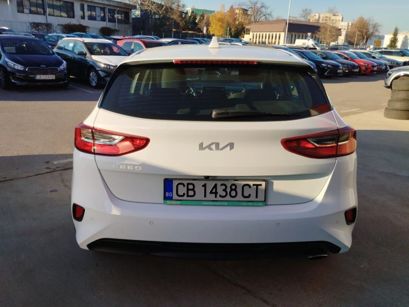 Kia Ceed 1.0 ТУРБО ГАРАНЦИЯ, снимка 5 - Автомобили и джипове - 48248426