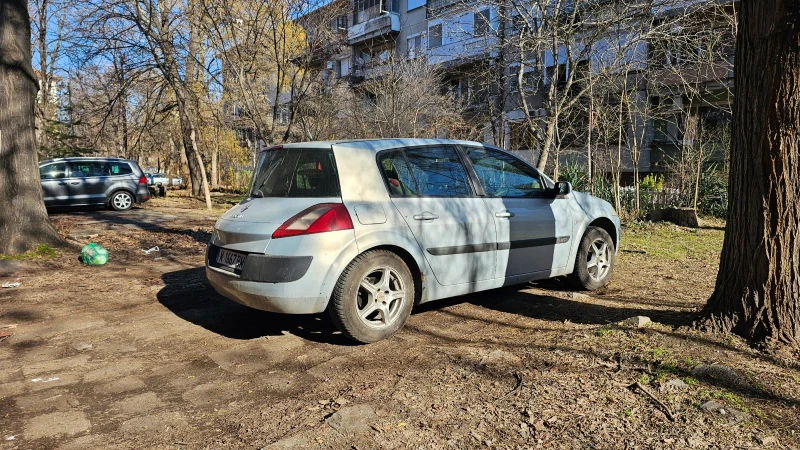 Renault Megane, снимка 3 - Автомобили и джипове - 48823740