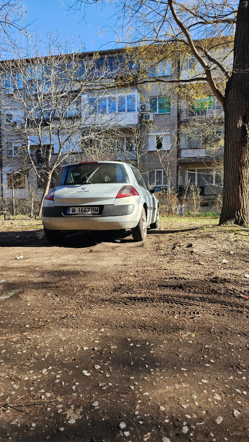 Renault Megane, снимка 4 - Автомобили и джипове - 48823740