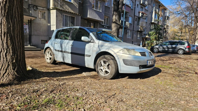 Renault Megane, снимка 2 - Автомобили и джипове - 48823740