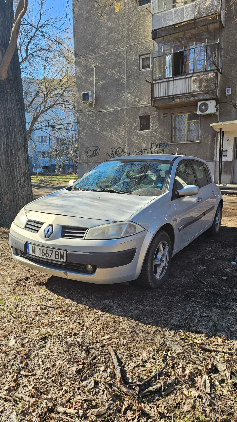 Renault Megane, снимка 10 - Автомобили и джипове - 48823740