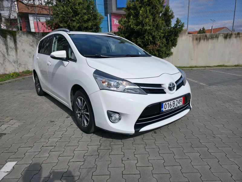 Toyota Verso 1.6 D-4D EURO6b, снимка 2 - Автомобили и джипове - 49808692