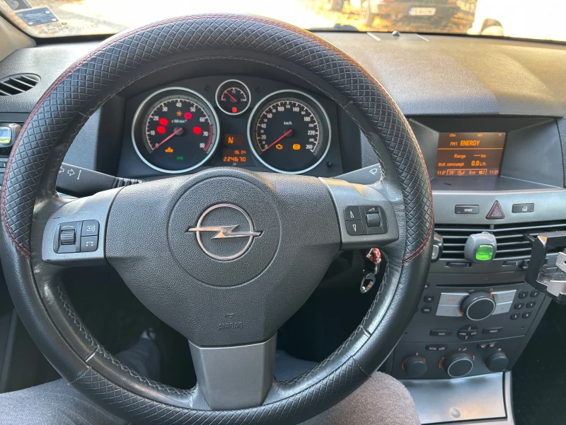 Opel Astra 1.6 газ, снимка 14 - Автомобили и джипове - 51662173