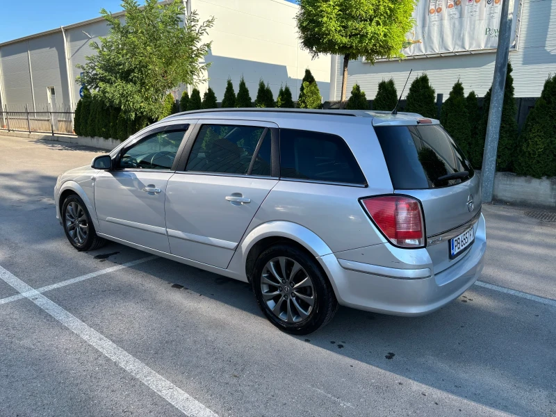 Opel Astra 1.6 газ, снимка 4 - Автомобили и джипове - 51662173