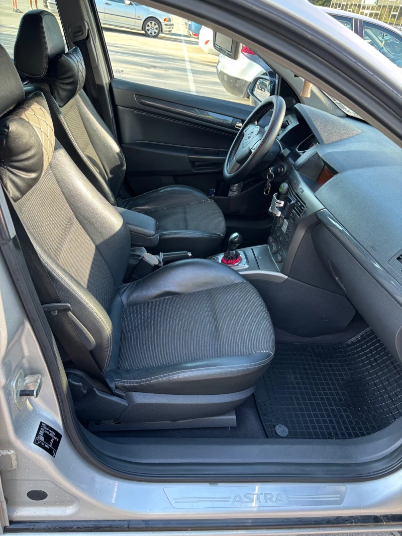 Opel Astra 1.6 газ, снимка 7 - Автомобили и джипове - 51662173