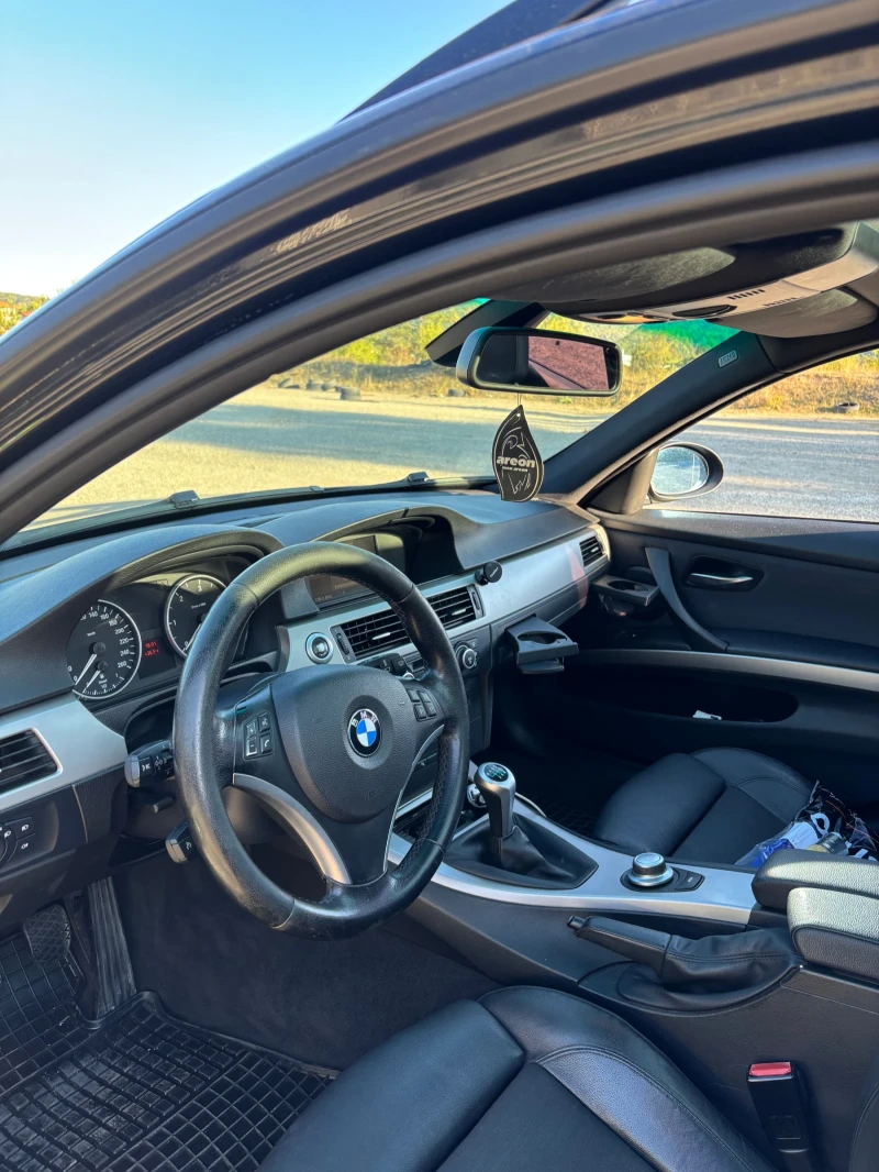 BMW 320 163 кс, снимка 10 - Автомобили и джипове - 52308661