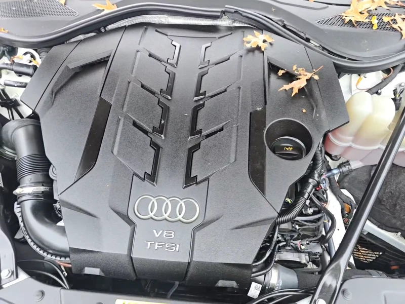 Audi A8 L / 4.0T / BANG&OLUFSEN / МАСАЖ / DISTRONIC, снимка 15 - Автомобили и джипове - 52552151