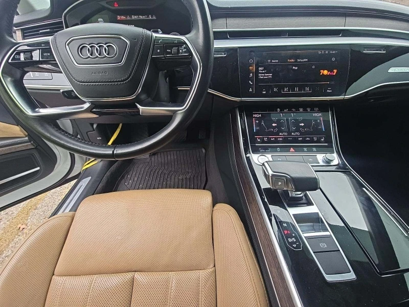 Audi A8 L / 4.0T / BANG&OLUFSEN / МАСАЖ / DISTRONIC, снимка 6 - Автомобили и джипове - 52552151