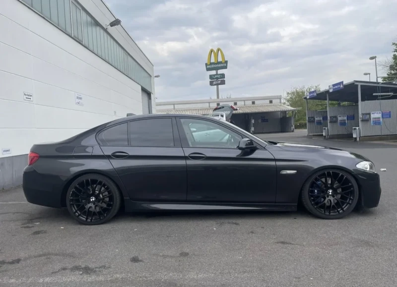 BMW 530, снимка 5 - Автомобили и джипове - 52824342